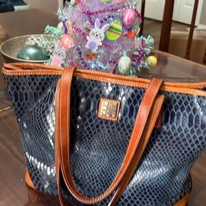 Dooney & Bourke Charleston Shopper Python dark navy Leather Shoulder Bag Tote